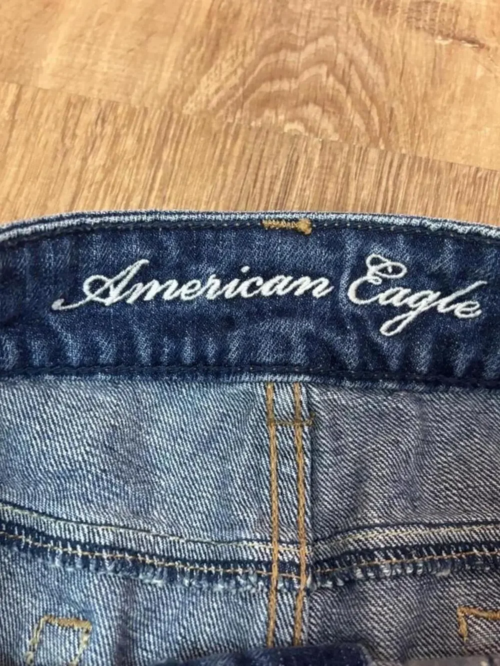 American Eagle low rise dark wash denim mini shorts sz 2 cotton distressed